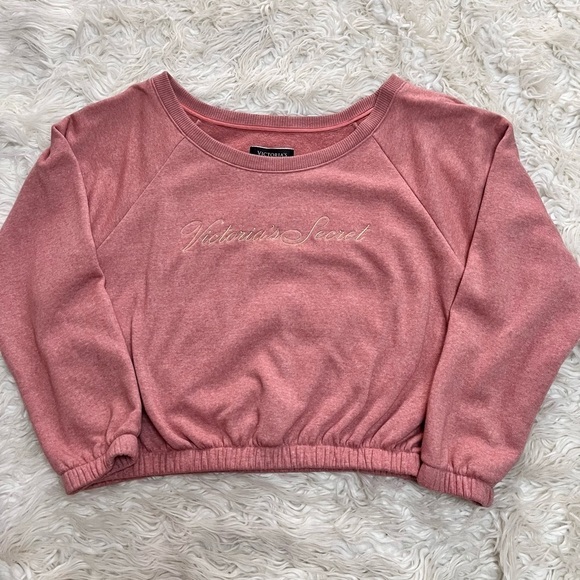 Victoria Secret Women’s Rose Cropped Long Sleeve Sweatshirt. size L - Picture 1 of 5